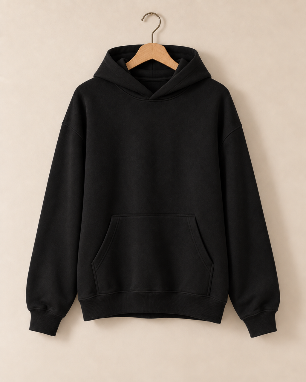 Sudadera Bruma color Negro, prenda en percha